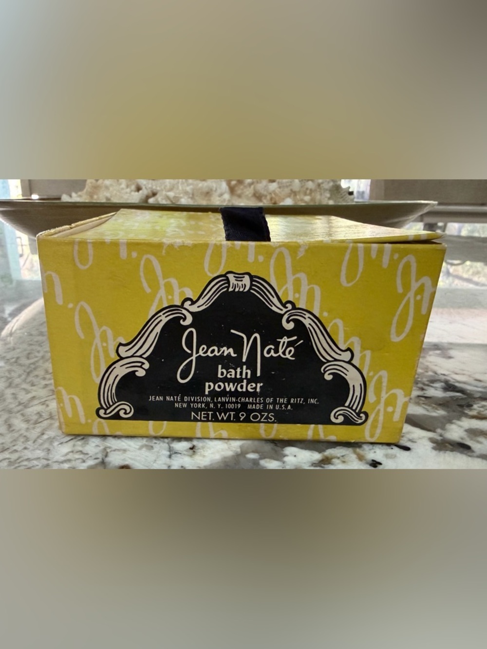 Vintage Jean Nate Perfumed Bath Powder Puff Yellow Box 9 oz Made in USA